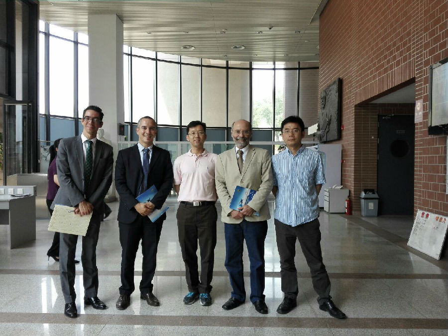 图为 合影留念.jpg